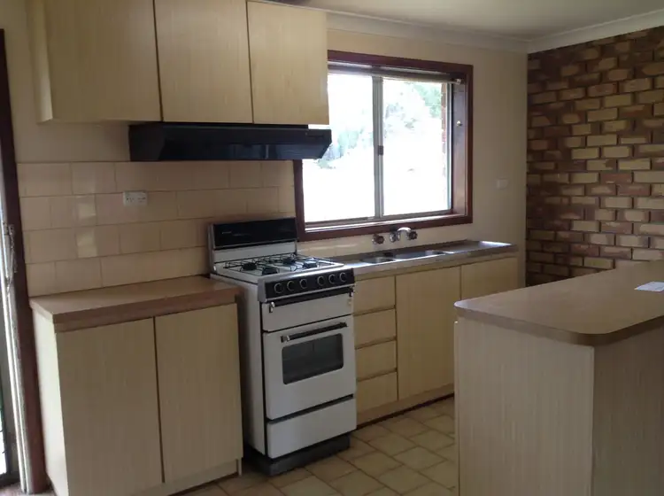 Third view of Homely unit listing, 2/11 Laura Avenue, Australind WA 6233