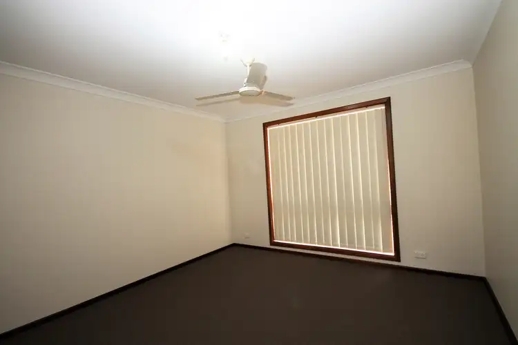 Fifth view of Homely unit listing, 1/11 Laura Avenue, Australind WA 6233