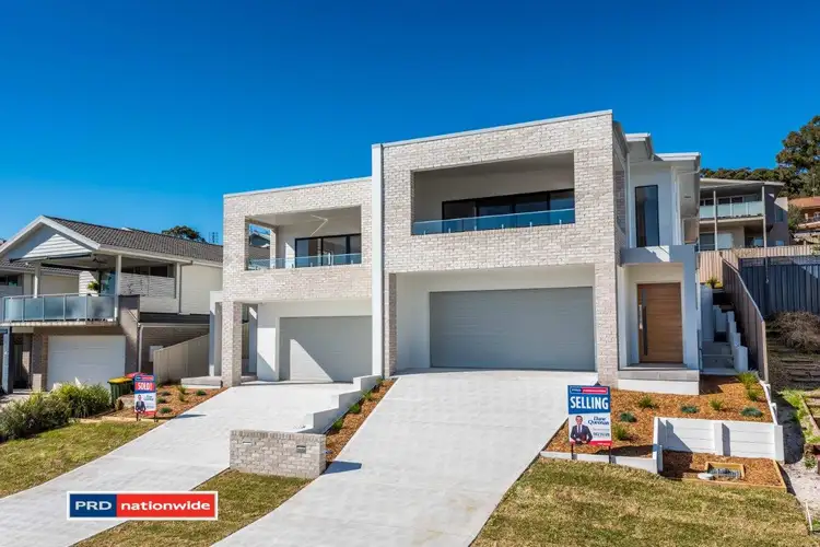 2/66 Saratoga Avenue, Corlette NSW 2315