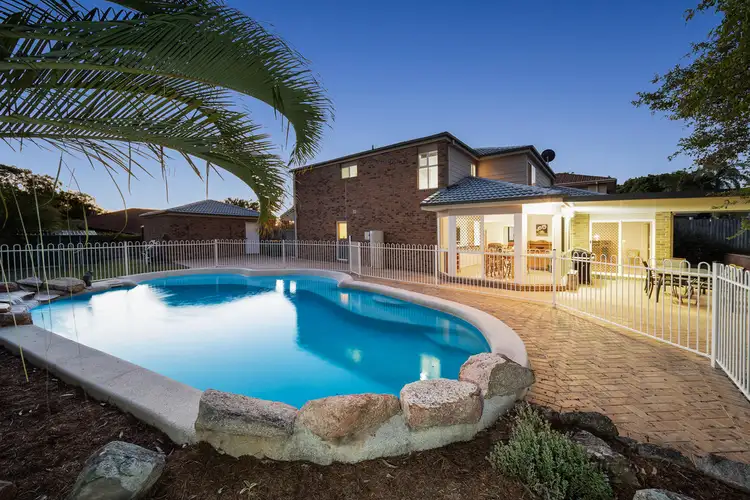 19 Seeana Court, Heritage Park QLD 4118