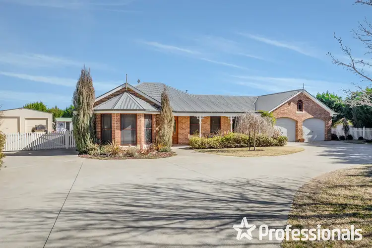 Main view of Homely house listing, 42 Lister Crescent, Kelso NSW 2795