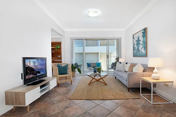 Third view of Homely apartment listing, 8/16 Notts Avenue, Bondi Beach NSW 2026