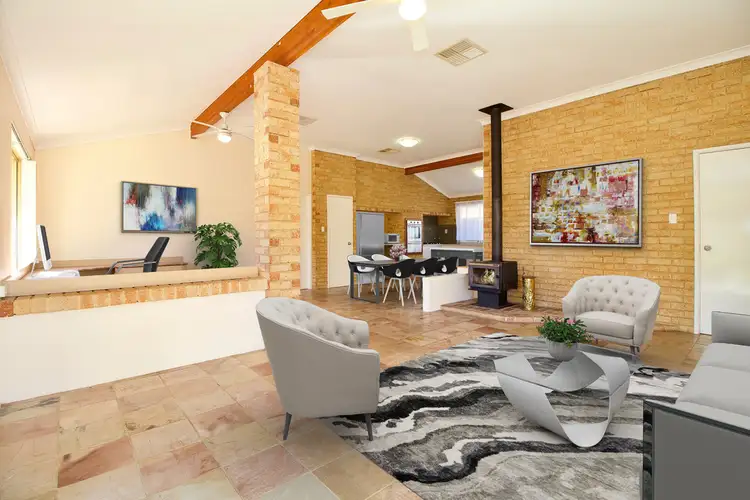 28 Elanora Drive, Cooloongup WA 6168