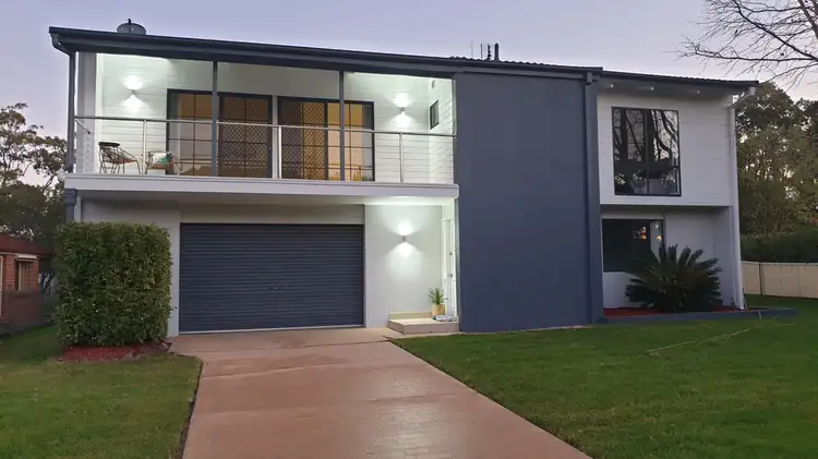 4 Macquarie Road, Morisset Park NSW 2264