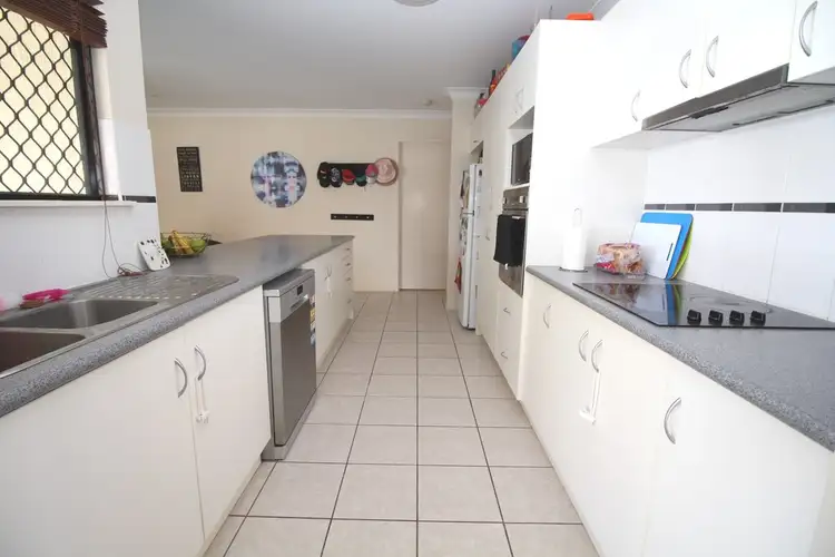 10 Johnlan Avenue, Bohle Plains QLD 4817