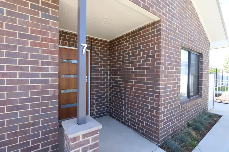 Main view of Homely unit listing, 7/115 Baker Street, Temora NSW 2666