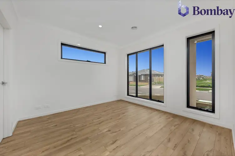 Fifth view of Homely house listing, 10 Corrimbla Avenue, Wollert VIC 3750