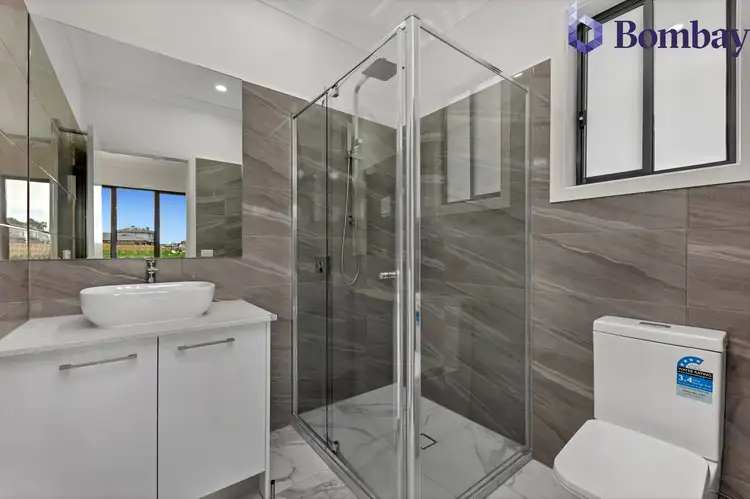 Sixth view of Homely house listing, 10 Corrimbla Avenue, Wollert VIC 3750