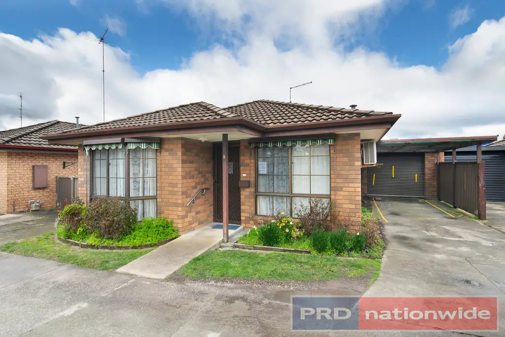 Main view of Homely unit listing, 5/38 Yarrowee Street, Sebastopol VIC 3356