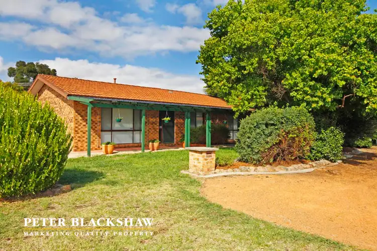 52 Werriwa Crescent, Isabella Plains ACT 2905