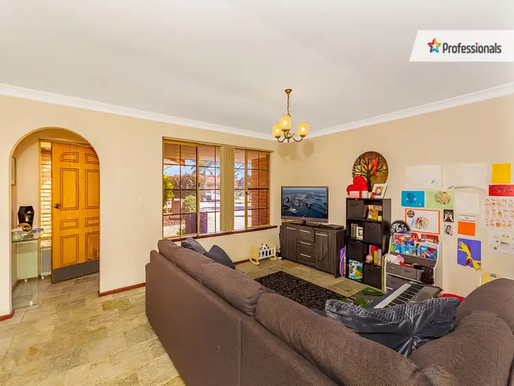 Fifth view of Homely house listing, 68 Dealy Close, Cannington WA 6107