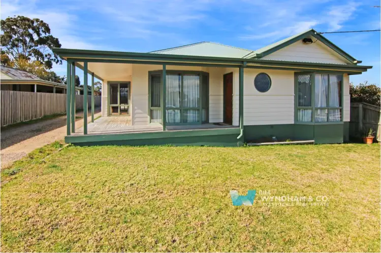 18 Great Alpine Road, Lucknow VIC 3875