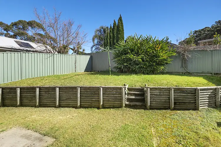 Fifth view of Homely house listing, 1/7 Lunderston Drive, Narara NSW 2250