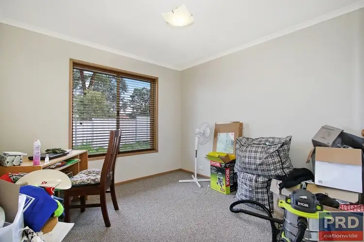 Sixth view of Homely unit listing, 3 / 4 Paramount Court, Wodonga VIC 3690