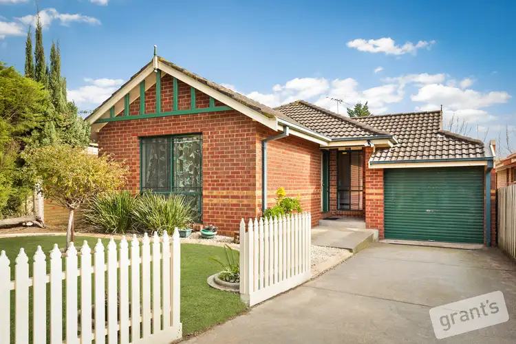 11 Nangwarry Court, Berwick VIC 3806