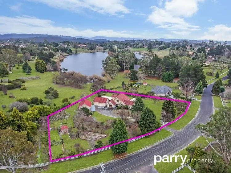 32 Alpine Cres, Grindelwald TAS 7277