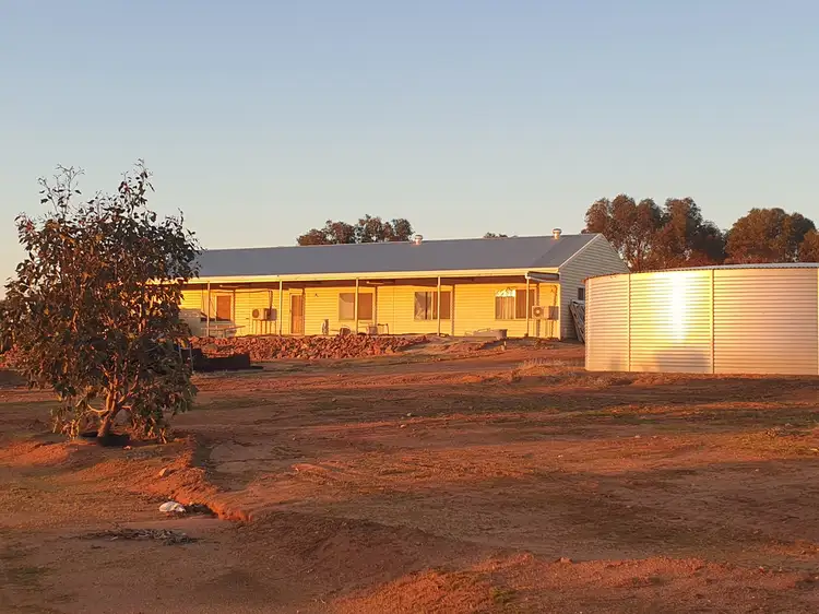 62 Ludemann Glade, Toodyay WA 6566