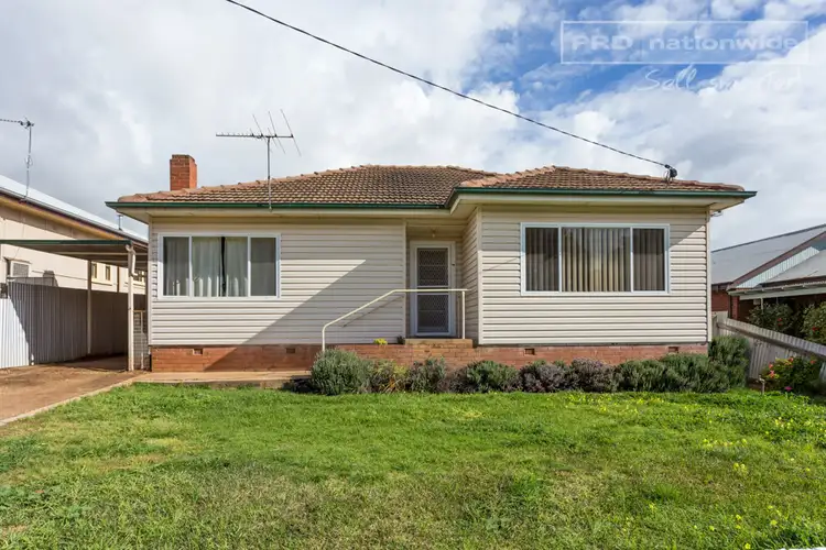 140 Fernleigh Road, Mount Austin NSW 2650