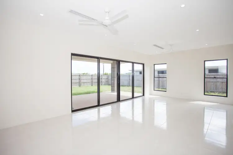 Sixth view of Homely house listing, 23 Bellavista Circuit, Beaconsfield QLD 4740