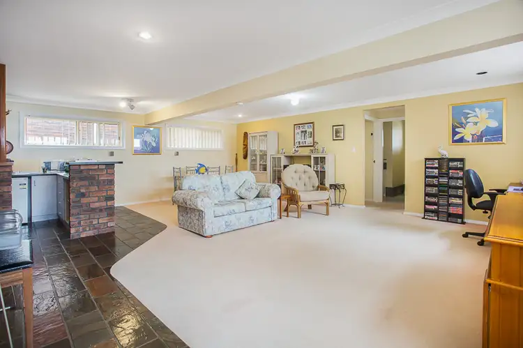Sixth view of Homely house listing, 32 Ravenswood Street, Mannering Park NSW 2259