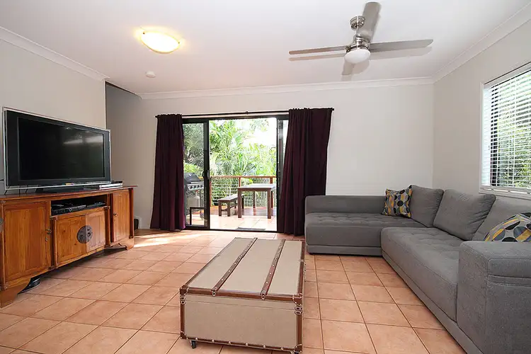 Fifth view of Homely townhouse listing, 3 / 27 Hicks Street, Mount Gravatt East QLD 4122