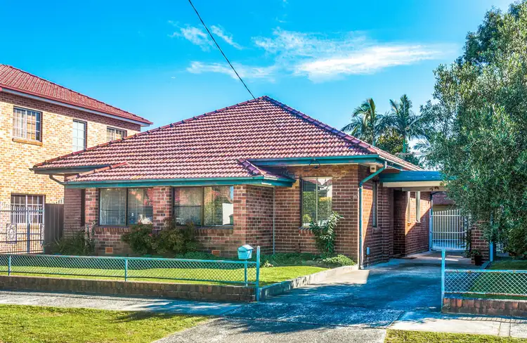 Main view of Homely house listing, 22 Monash Gardens, Pagewood NSW 2035