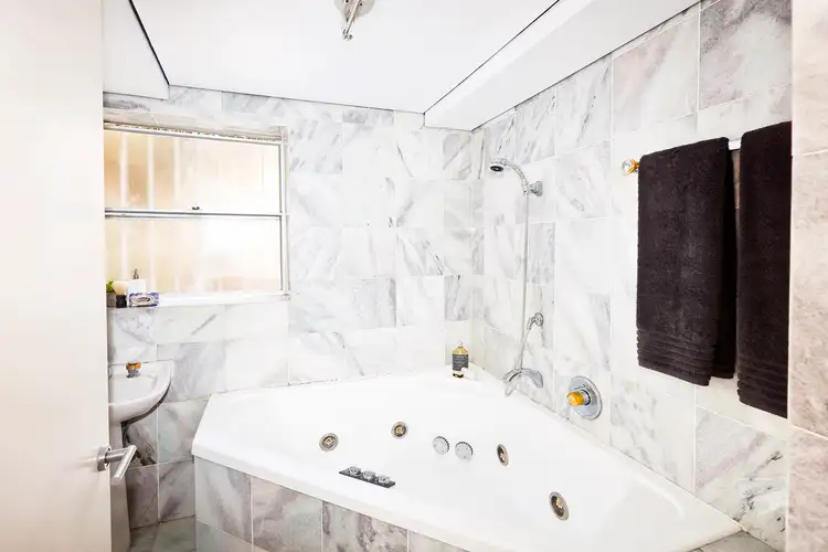 Sixth view of Homely apartment listing, 4/35 Wolseley Road, Point Piper NSW 2027