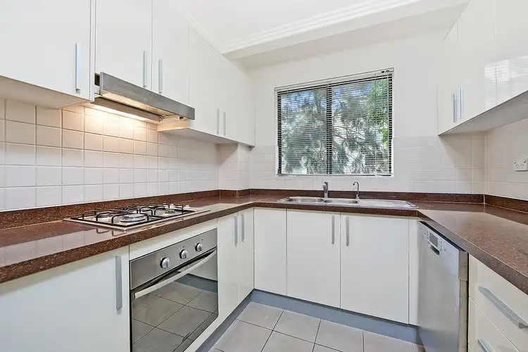 Fifth view of Homely unit listing, 15/7-15 Purser Avenue, Castle Hill NSW 2154