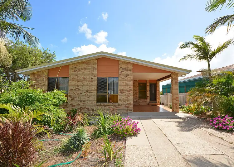 62 Hillcrest Avenue, Scarness QLD 4655