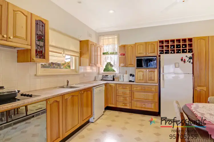 Fourth view of Homely house listing, 16 Kent Place, Beverly Hills NSW 2209