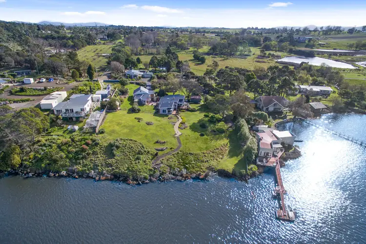 54 West Bay Road, Rowella TAS 7270