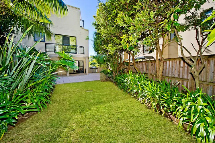 Second view of Homely apartment listing, 4/8-10 Bundarra Road, Bellevue Hill NSW 2023