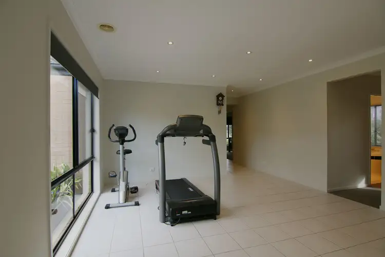 Seventh view of Homely house listing, 6 Selwyn Court, Eastwood VIC 3875