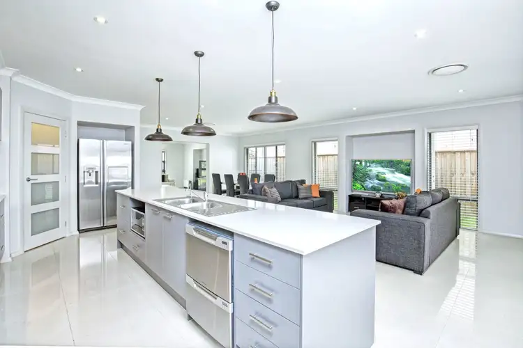 Fifth view of Homely house listing, 10 Gumnut Way, Aberglasslyn NSW 2320