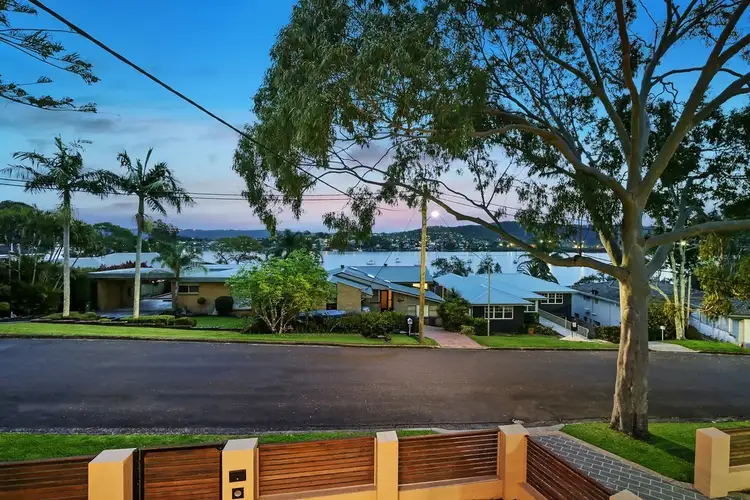 23 Asca Drive, Green Point NSW 2251