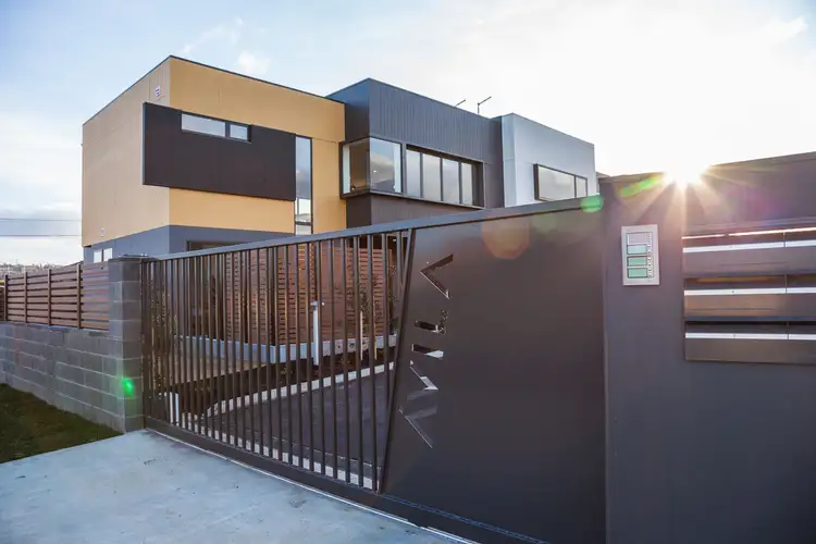 8/10 Jardine Crescent, Prospect Vale TAS 7250