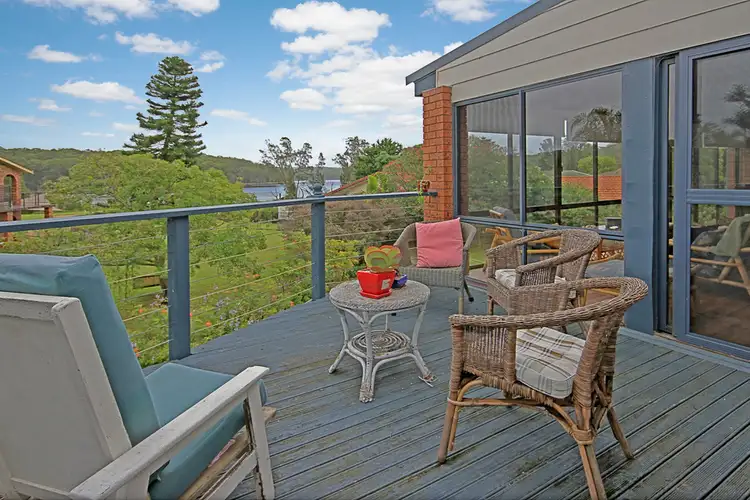 12 Honeysuckle Close, Burrill Lake NSW 2539