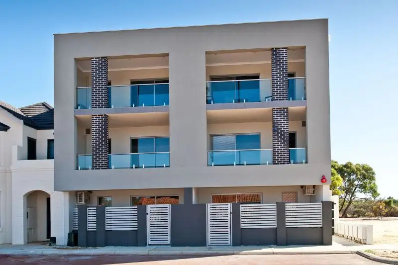 Main view of Homely house listing, 2/7 Tottenham Road, Joondalup WA 6027