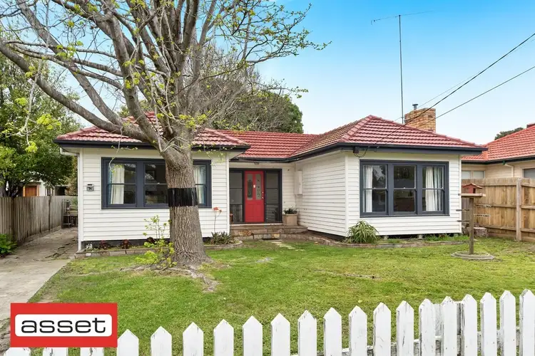 24 Scott Street, Seaford VIC 3198