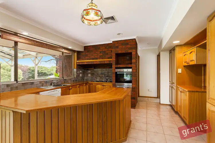 Fifth view of Homely house listing, 3 Randle Court, Narre Warren North VIC 3804