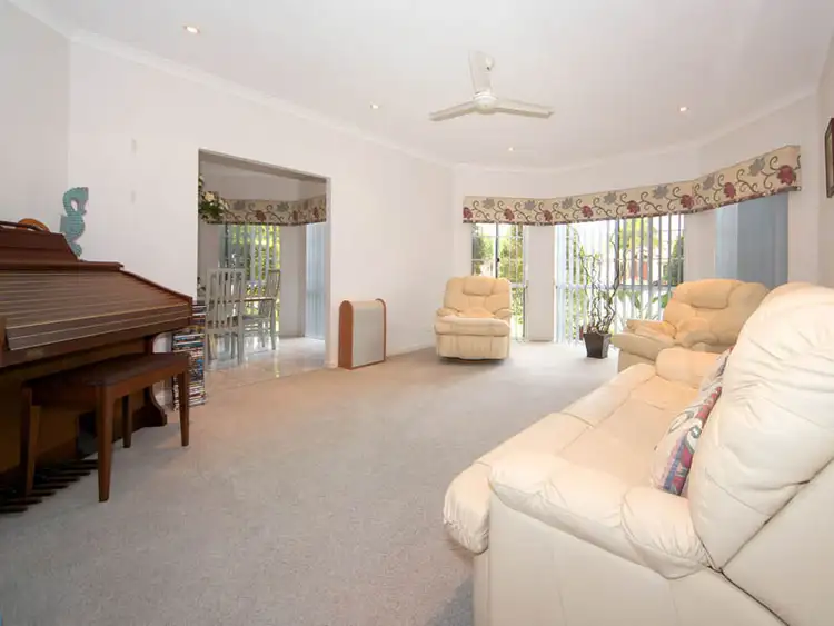 Sixth view of Homely house listing, 2 Windward Place, Banksia Beach QLD 4507
