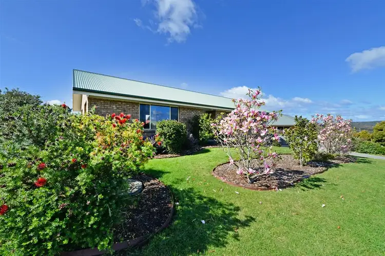 4 Guardian Court, Huntingfield TAS 7055