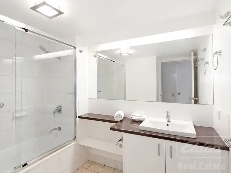 Sixth view of Homely unit listing, 26/26 NOOSA DRIVE, Noosa Heads QLD 4567
