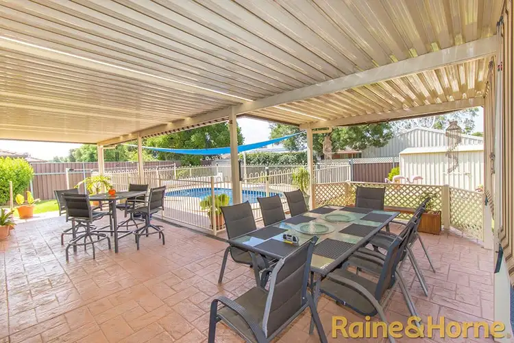 42 Chifley Drive, Dubbo NSW 2830