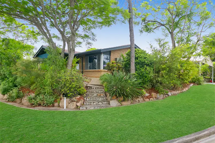 1 Spinnaker Street, Jamboree Heights QLD 4074