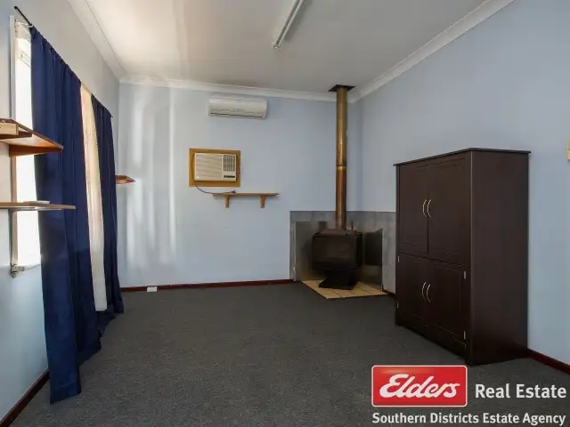 Seventh view of Homely house listing, 18 Porter Street, Collie WA 6225