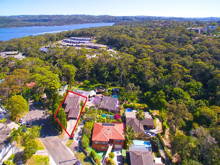 Fifth view of Homely house listing, 32 Greystoke Street, Wheeler Heights NSW 2097