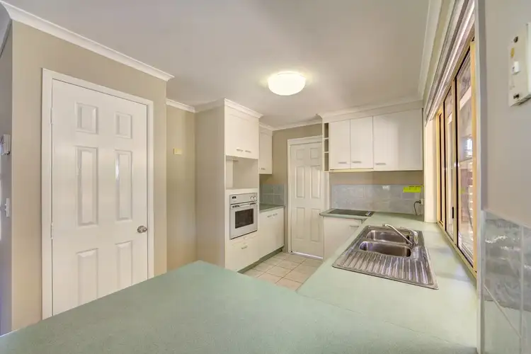 33 Kookaburra Street, Bundaberg North QLD 4670