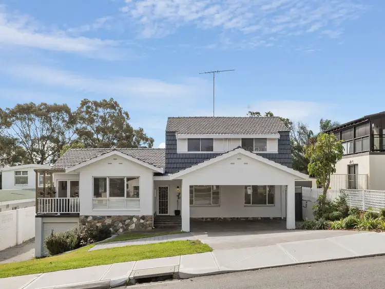 120 Hale Road, Wembley Downs WA 6019