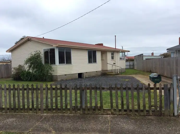 13 McCulloch Street, Ulverstone TAS 7315